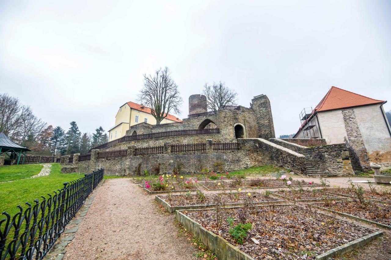 Penzion Hradu Svojanov Svojanov  外观 照片